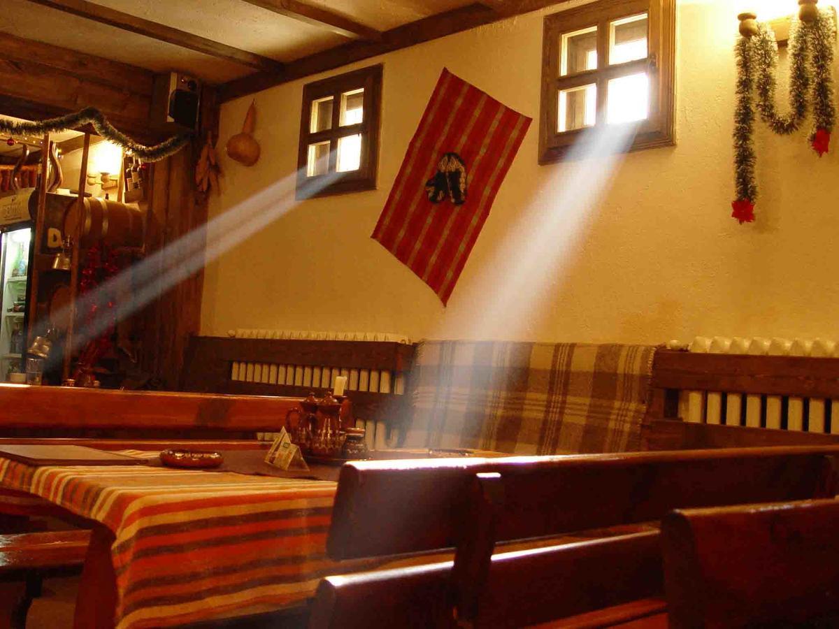 Hotel Kalina Shiroka Lŭka Buitenkant foto
