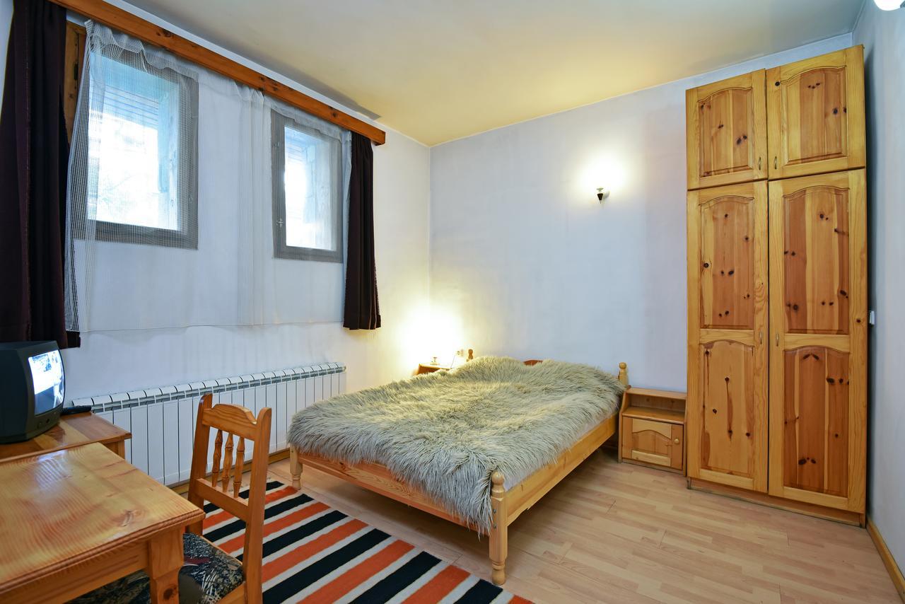 Hotel Kalina Shiroka Lŭka Buitenkant foto